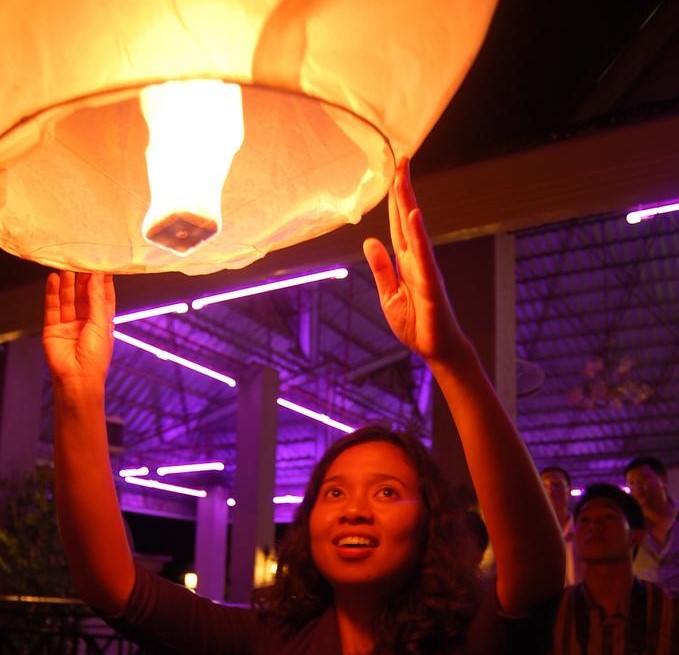 emotions happy paper lantern (2)